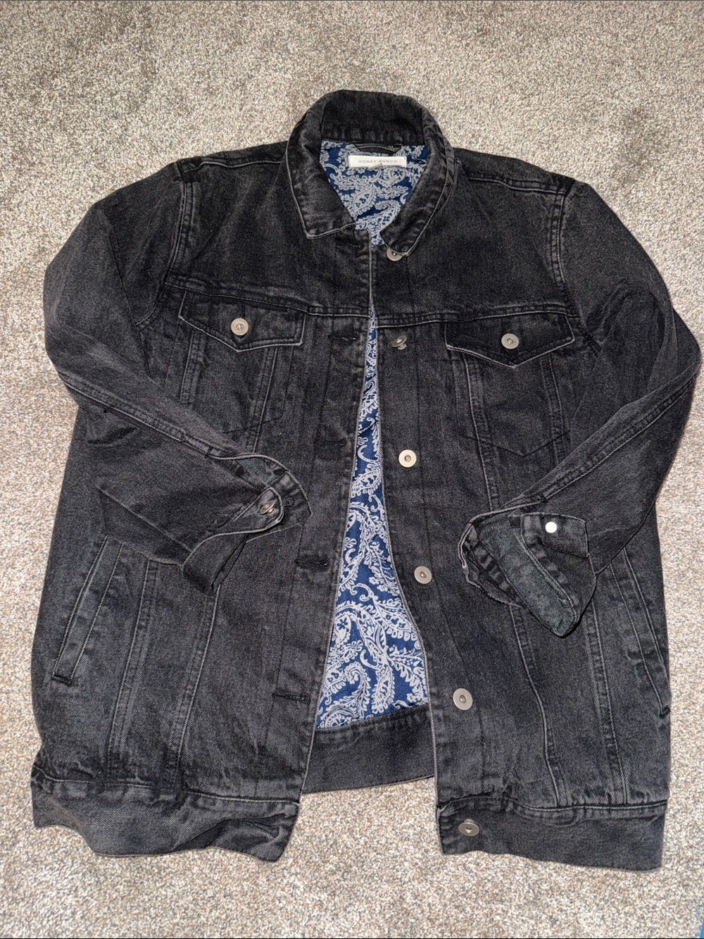 women’s honeypunch Black Denim Jacket with Paisley Lining pacsun small